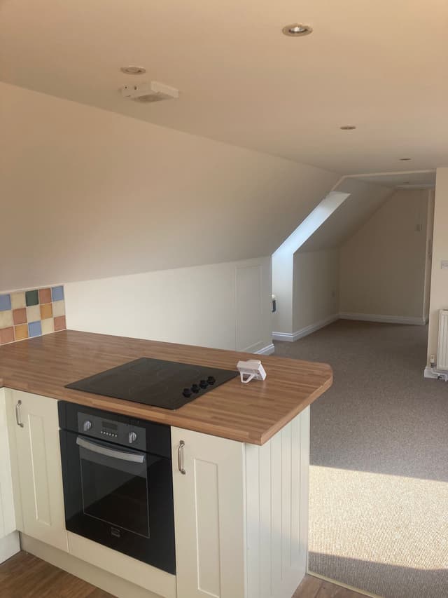 End of tenancy renovation - Image 2